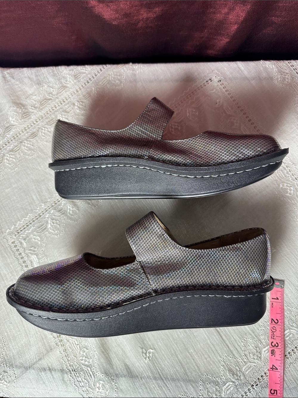 Alegria Paloma Mary Jane EU 39 / US 9 Silver Holo Snake ✨ - Picture 9 of 11